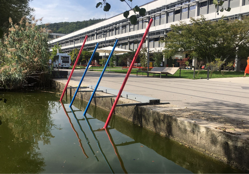 Installation-AmTeich Installation am JKU Teich Linz